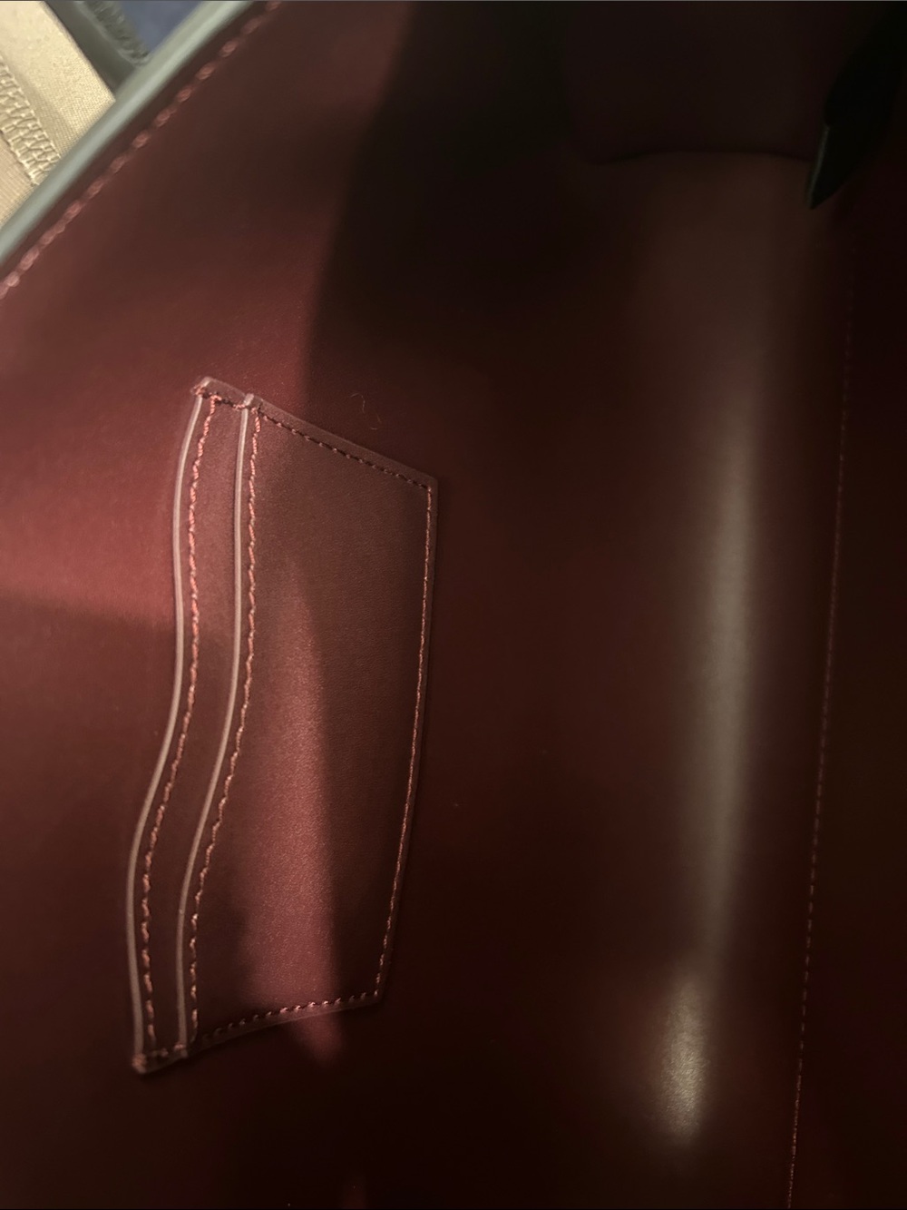 Quince Amelie Black Leather Shoulder Bag - Picture 16 of 17